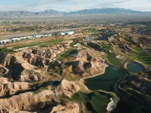 Wolf Creek 18th Aerial